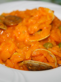 Una foto de Sopa de almejas con arroz