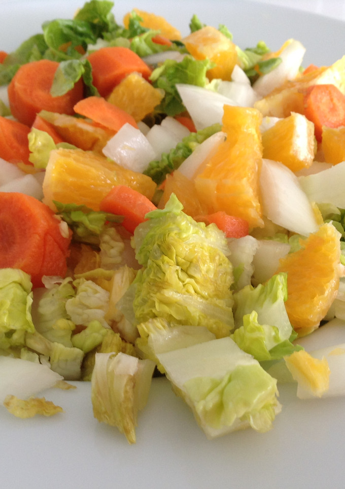 Una foto de Ensalada con naranja para adelgazar