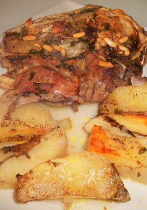 Una foto de Cabeza de cordero al horno
