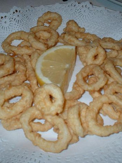 Una foto de Calamares fritos a la romana
