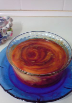 Una foto de Flan amarmolado de mi marido