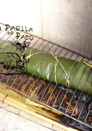 Una foto de Pescado en hoja de plátano