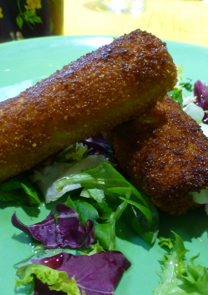Una foto de Flamenquines de lomo adobado y queso