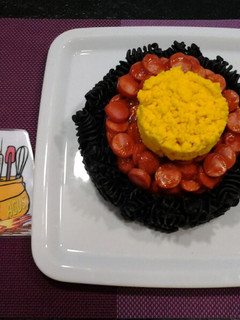 Una foto de Salchichas con pasta “Die Mannschaft”