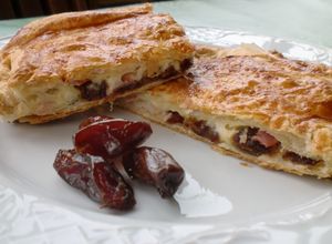 Foto principal de Empanada de queso, dátiles y bacon