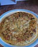 Tortilla de verduras con chorizo