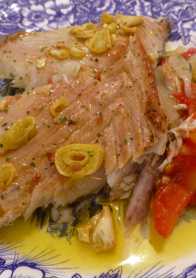 Una foto de Ventresca de bonito al horno o ijada