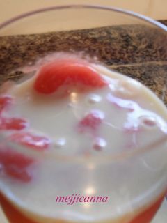 Una foto de Batido de guayaba maggitta