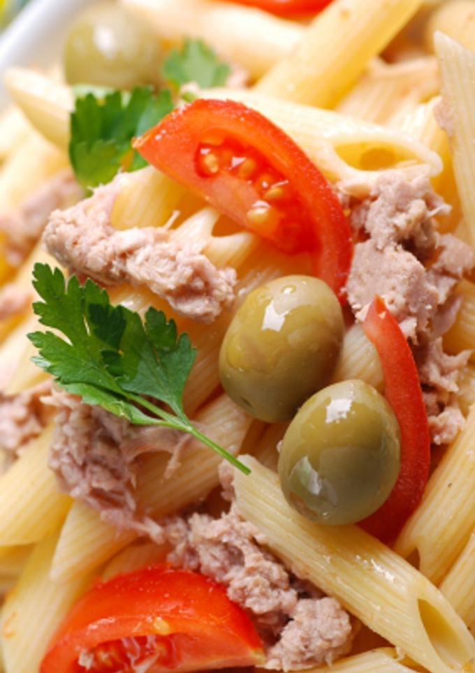 Una foto de Macarrones con atún