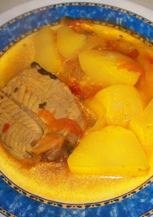 Una foto de Pescado en ajo colorao (raya)