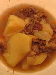 Una foto de Estofado de ternera con macarrones
