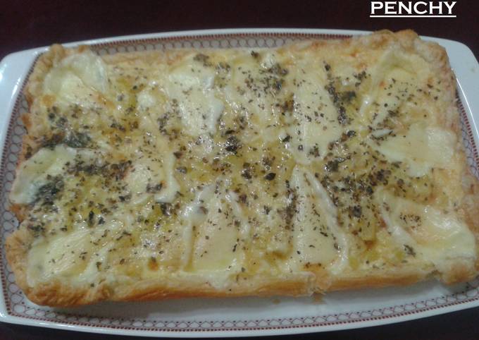 Foto principal de Tarta de calabacín con queso provolone al orégano
