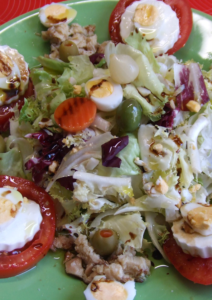Una foto de Ensalada de la buena mujer