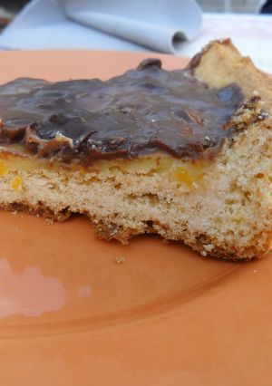 Una foto de Tarta de naranja y chocolate