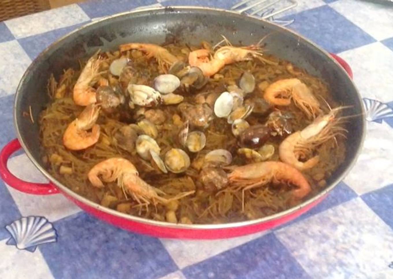 Fideuá de las tierras del Ebro