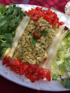 Una foto de Ensalada nutritiva de verdinas
