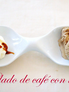 Una foto de Helado de café con leche