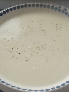 Una foto de Sencilla crema de coliflor
