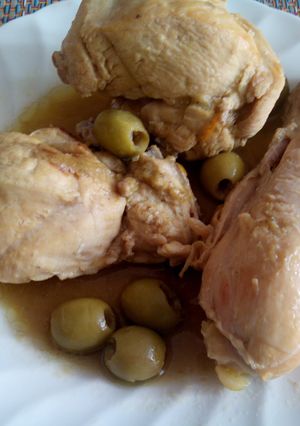Una foto de pollo a la sevillana