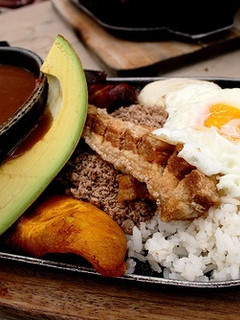 Una foto de Bandeja paisa