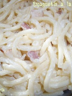 Una foto de Spaguettis a la carbonara a la specialite