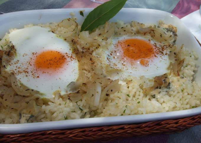 Foto principal de Pastel de arroz al horno con huevos y gorgonzola
