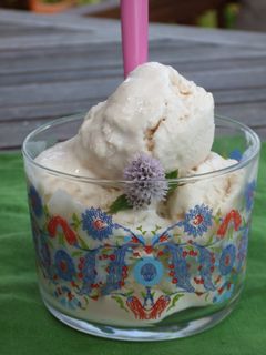 Una foto de Helado de queso mascarpone y canela