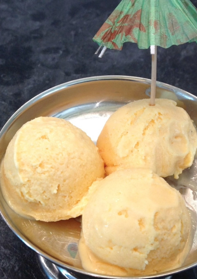 Una foto de Helado de mango cremoso