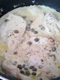 Pechuga de pollo con alcaparras