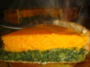 Una foto de tarta de espinaca