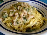 Tallarines con gambas y calabacin (En blanco) o tagliatelle con gamberi e zucchine