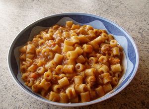 Foto principal de Pasta e lenticchie o Pasta con lentejas