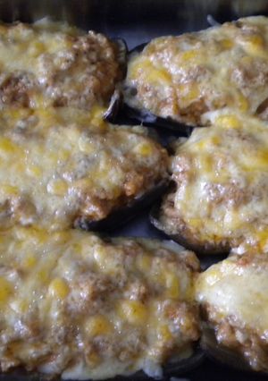 Una foto de Berenjenas rellenas con carne picada
