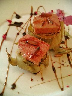 Una foto de Alcachofas con foie de pato