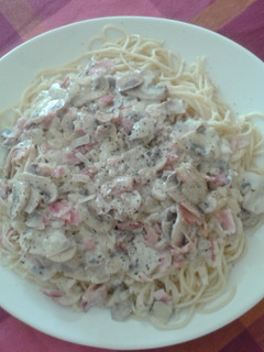 Una foto de Espaguetis a la carbonara