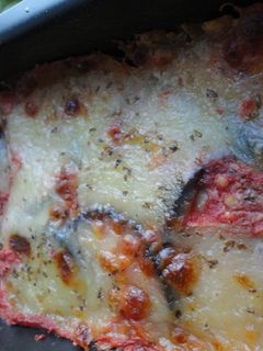 Una foto de Pastel de berenjena asada con mozzarella