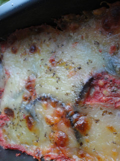 Una foto de Pastel de berenjena asada con mozzarella