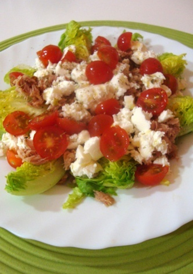 Una foto de Ensalada con toque de hierbas provenzales