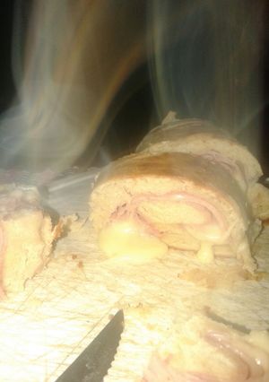 Una foto de Pan relleno de Yamila