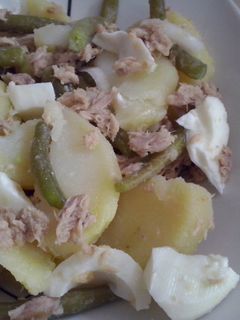 Una foto de Ensalada de verano de patata con judías verdes