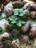 Bacalao fresco con almejas al horno