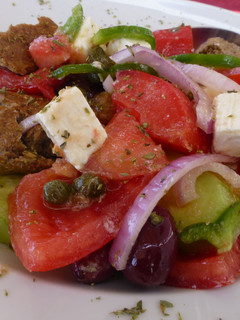 Una foto de Ensalada griega "Greek"