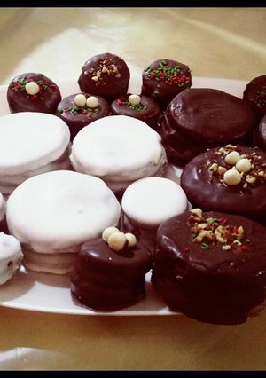 Una foto de Alfajores de chocolate y dulce de leche