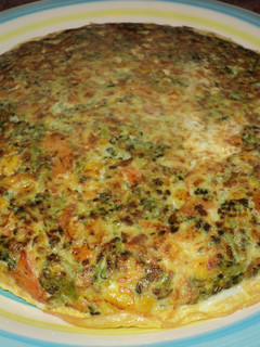 Una foto de Tortilla de brócoli, zanahoria y choclo