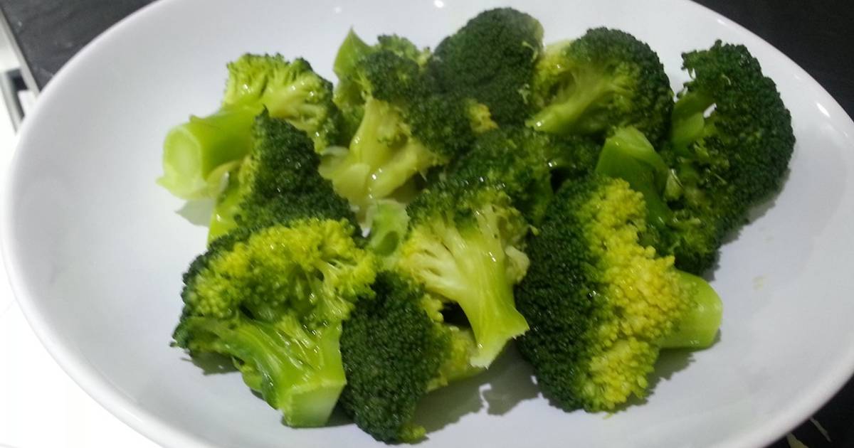 Brócoli al vapor Receta de Becky- Cookpad