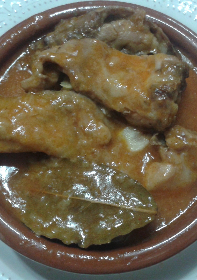 Una foto de Conejo sofrito en escabeche lorquino