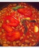 Frijoles Cannellini con Salsa de Tomate (Fagioli All'Uccelletto)