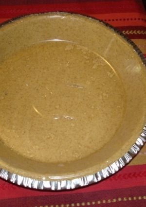 Una foto de Pay con leche condensado, dátil y nuez