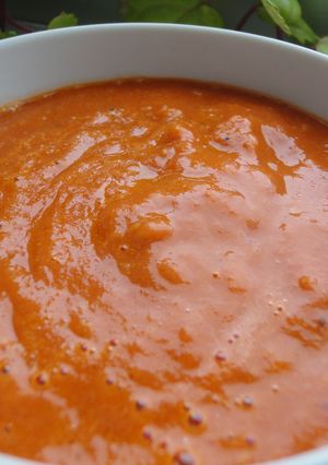 Foto principal de Wiener Tomatensause o salsa de tomate vienesa