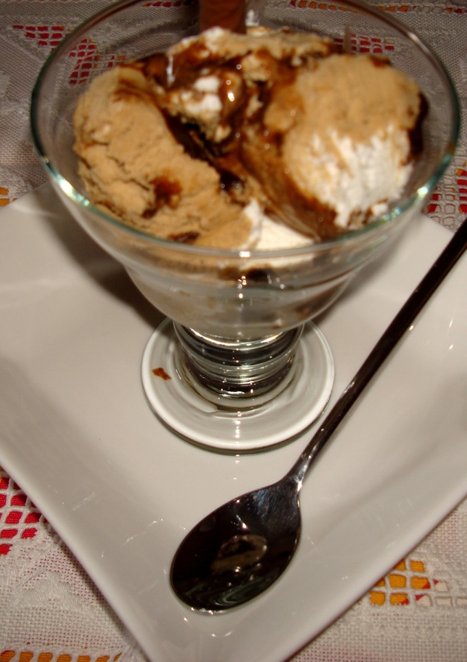 Una foto de Helado de moka francés